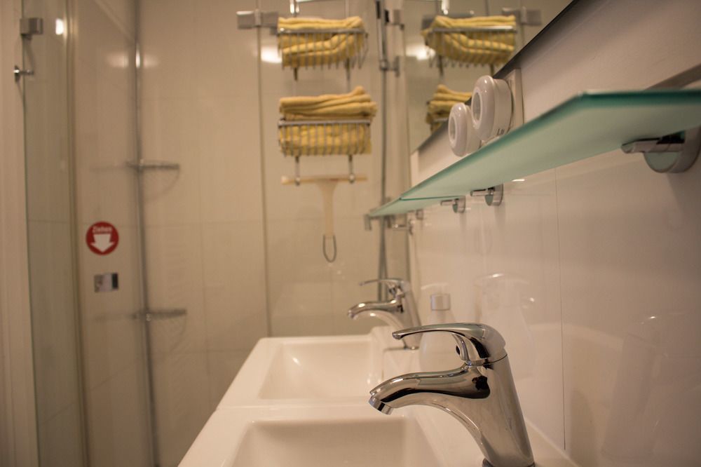 Vier Zimmer มิวนิก ภายนอก รูปภาพ